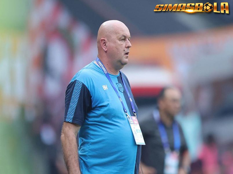 Klarifikasi Manajemen Persib Bandung: Bojan Hodak Tidak ke Timnas Indonesia