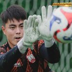 Kiper Persis Solo Gianluca Pandeynuwu Ukir Sejarah di BRI Super League 2025/2026