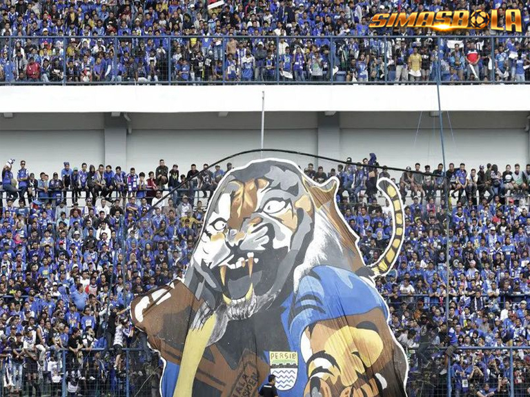 BRI Super League: Stadion GBLA Penuh Gairah, 19 Ribu Tiket Laga Persib vs Dewa United Sudah Terjual