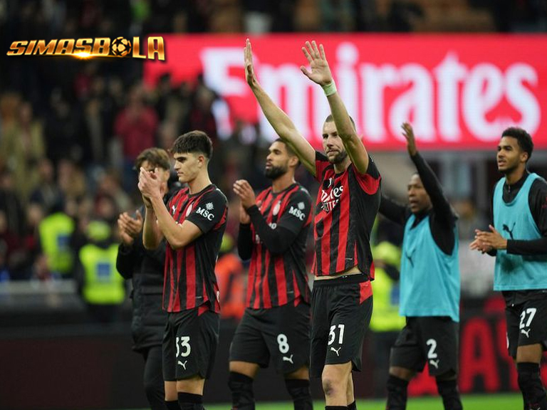 AC Milan Cari Tambahan Bek