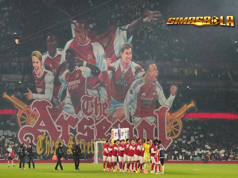 Hasil Arsenal vs Tottenham: Eze Cetak Hat-trick, The Gunners Kian Perkasa di Puncak