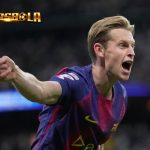 Frenkie de Jong Tegaskan Tak Tertarik ke Premier League