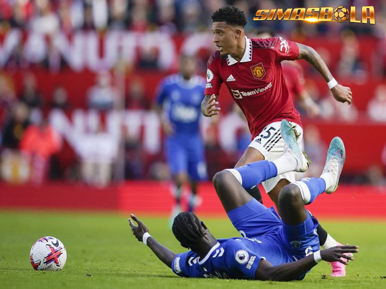 Solskjaer Ungkap Alasan Tak Terduga di Balik Kegagalan Jadon Sancho di Manchester United