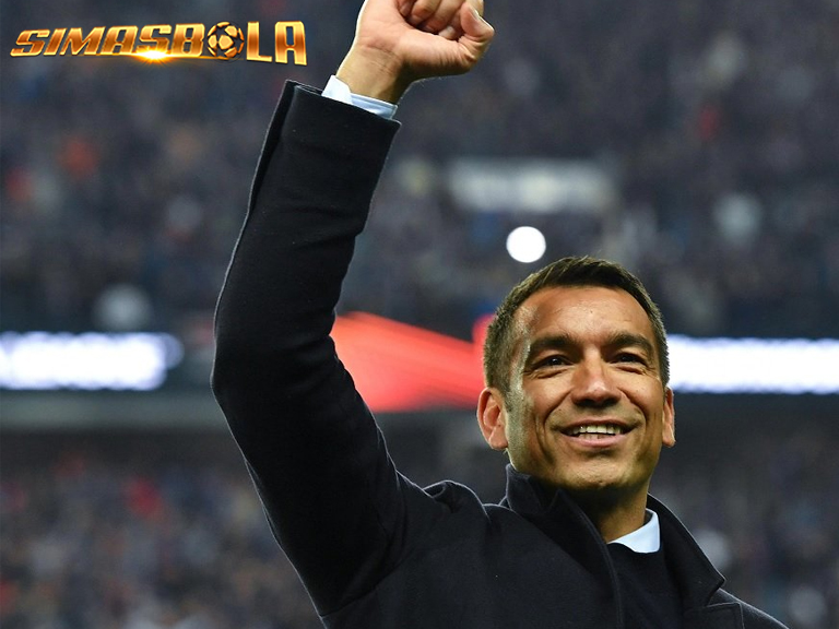 Media Vietnam Heboh Giovanni van Bronckhorst Masuk Radar Pelatih Timnas Indonesia, Sebut Ada Peluang Tinggalkan Liverpool
