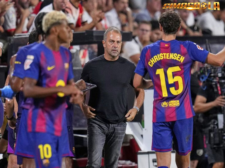 Rombak Cara Kerja Pertahanan Barcelona: Cara-cara Hansi Flick Perbaiki Rapuhnya Lini Belakang
