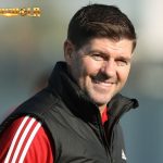 Jadi Kandidat Kuat Pengganti Arne Slot di Liverpool, Begini Respons Steven Gerrard
